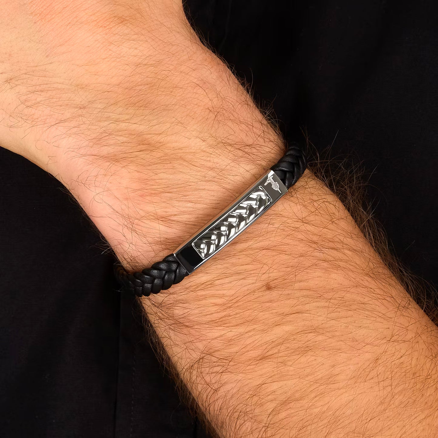 Bracciale Uomo Trussardi T-Leather TJAXZ21 – Pelle Intrecciata e Acciaio Silver - Trussardi