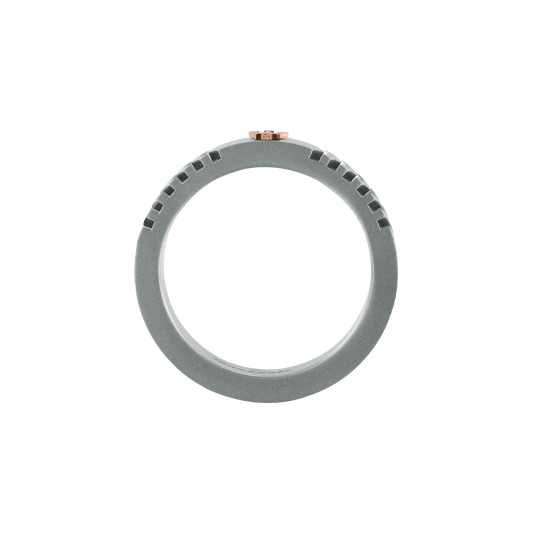 Anello Uomo Maserati Titanium in Titanio Grigio con Dettaglio Rose Gold JM426AXF100 - Arena Gioielli - Maserati