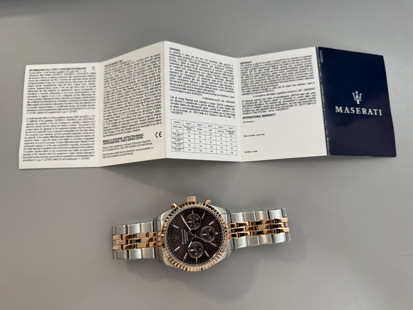 Orologio Uomo Maserati Competizione Multifunzione in Acciaio Bicolore Silver e Rose Gold con Quadrante Marrone R8853100049 - Maserati